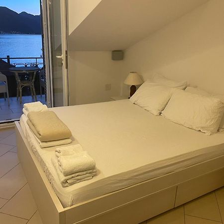 Apartmani Bobo Kotor Eksteriør billede