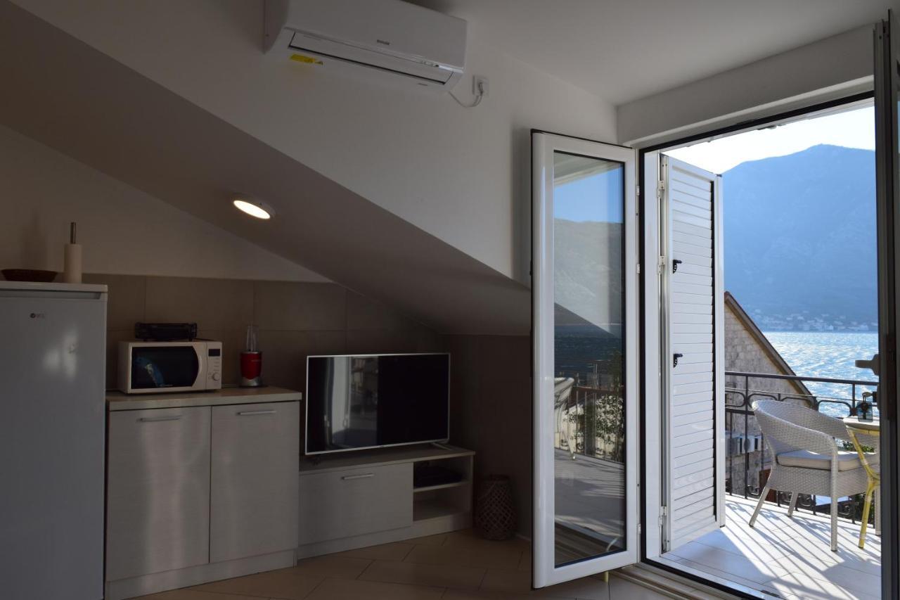 Apartmani Bobo Kotor Eksteriør billede