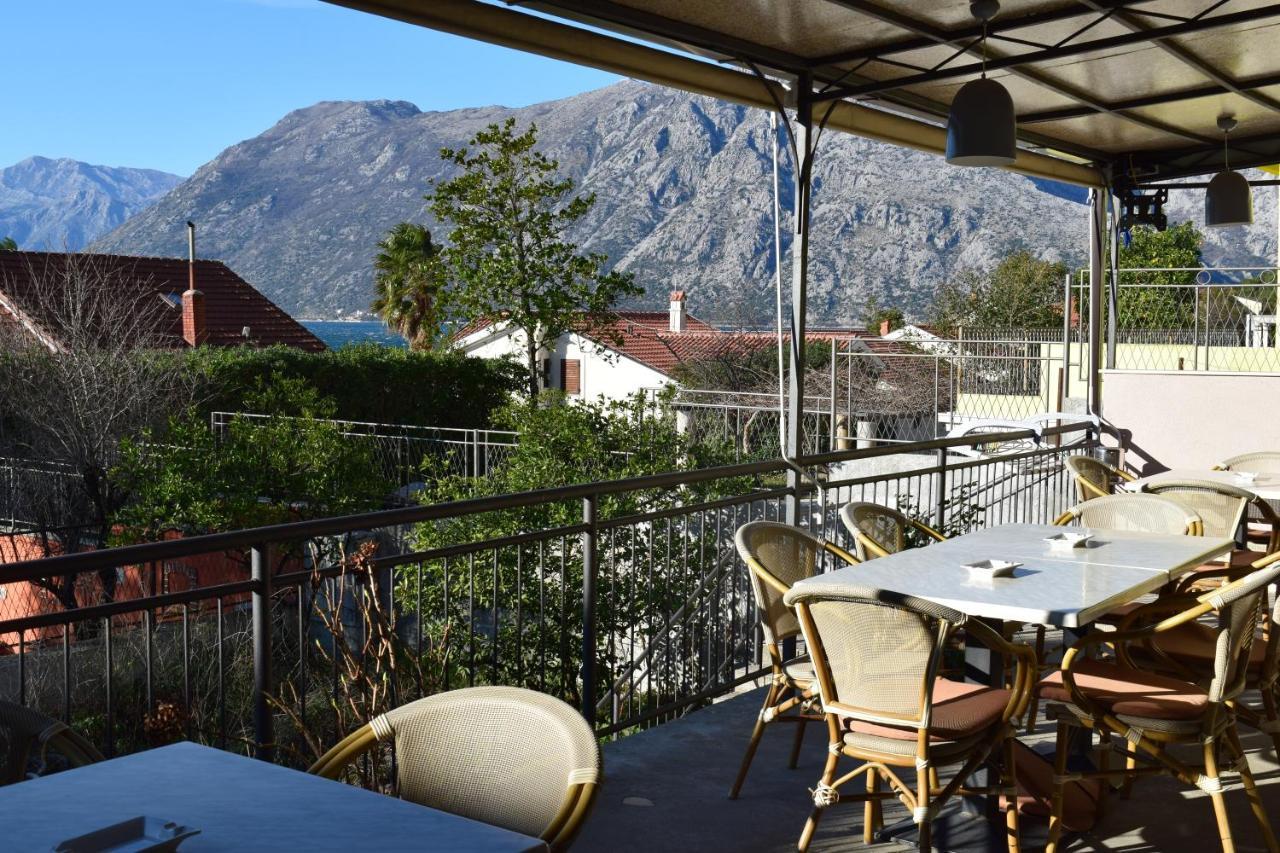 Apartmani Bobo Kotor Eksteriør billede