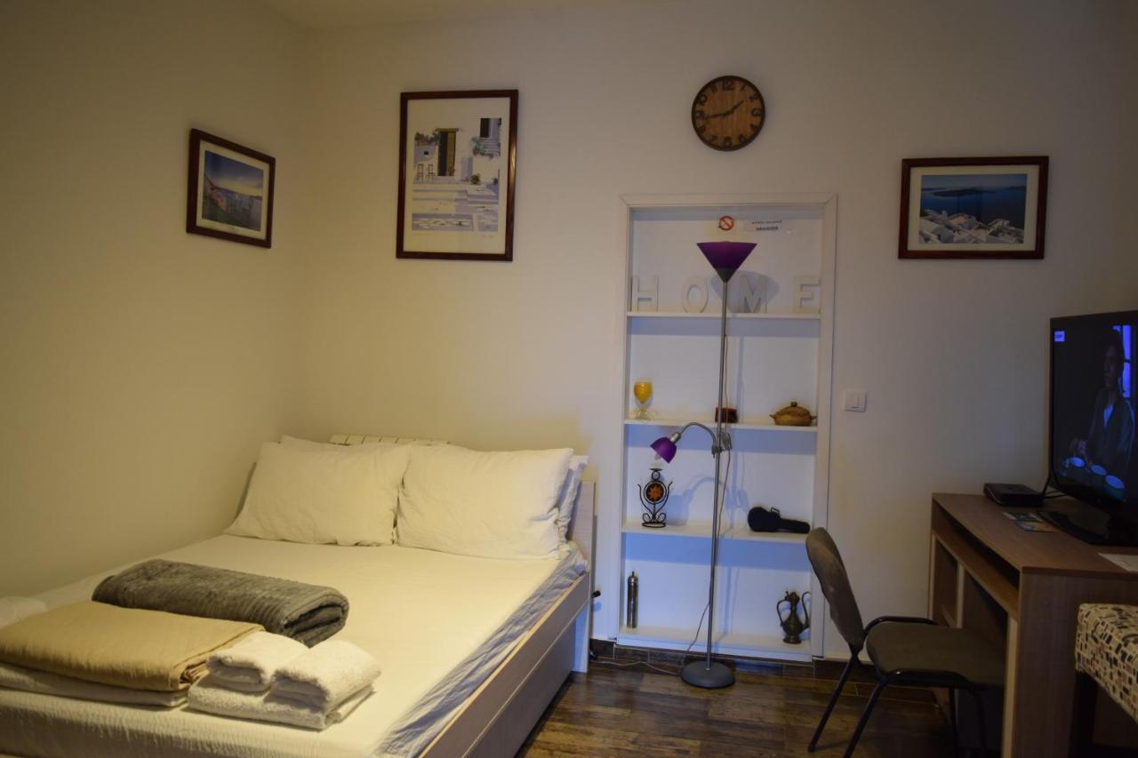 Apartmani Bobo Kotor Eksteriør billede