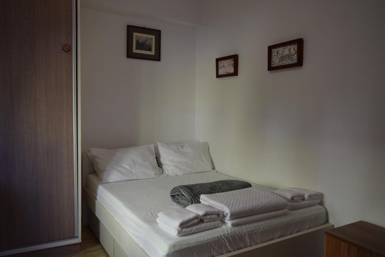 Apartmani Bobo Kotor Eksteriør billede