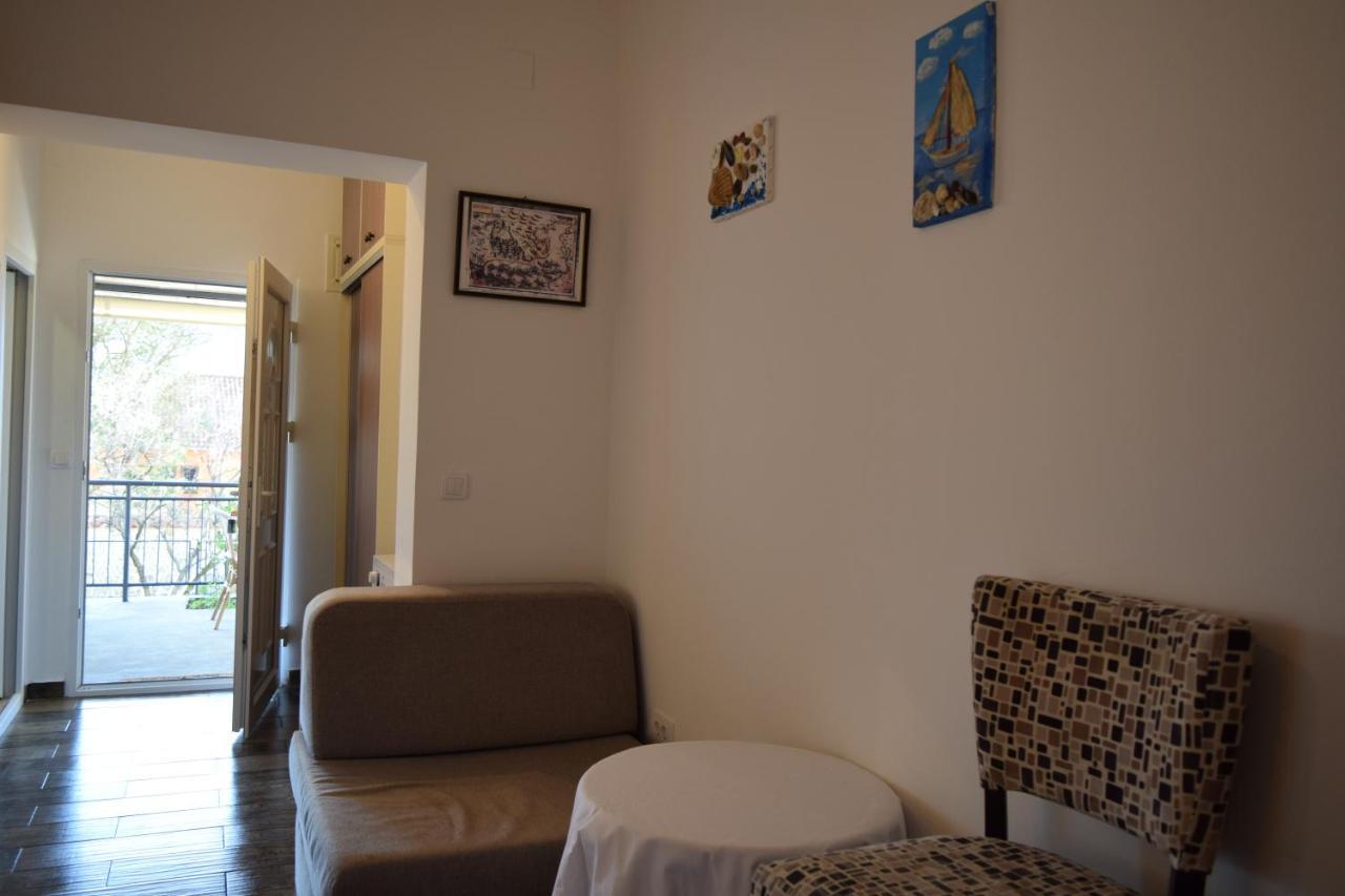 Apartmani Bobo Kotor Eksteriør billede
