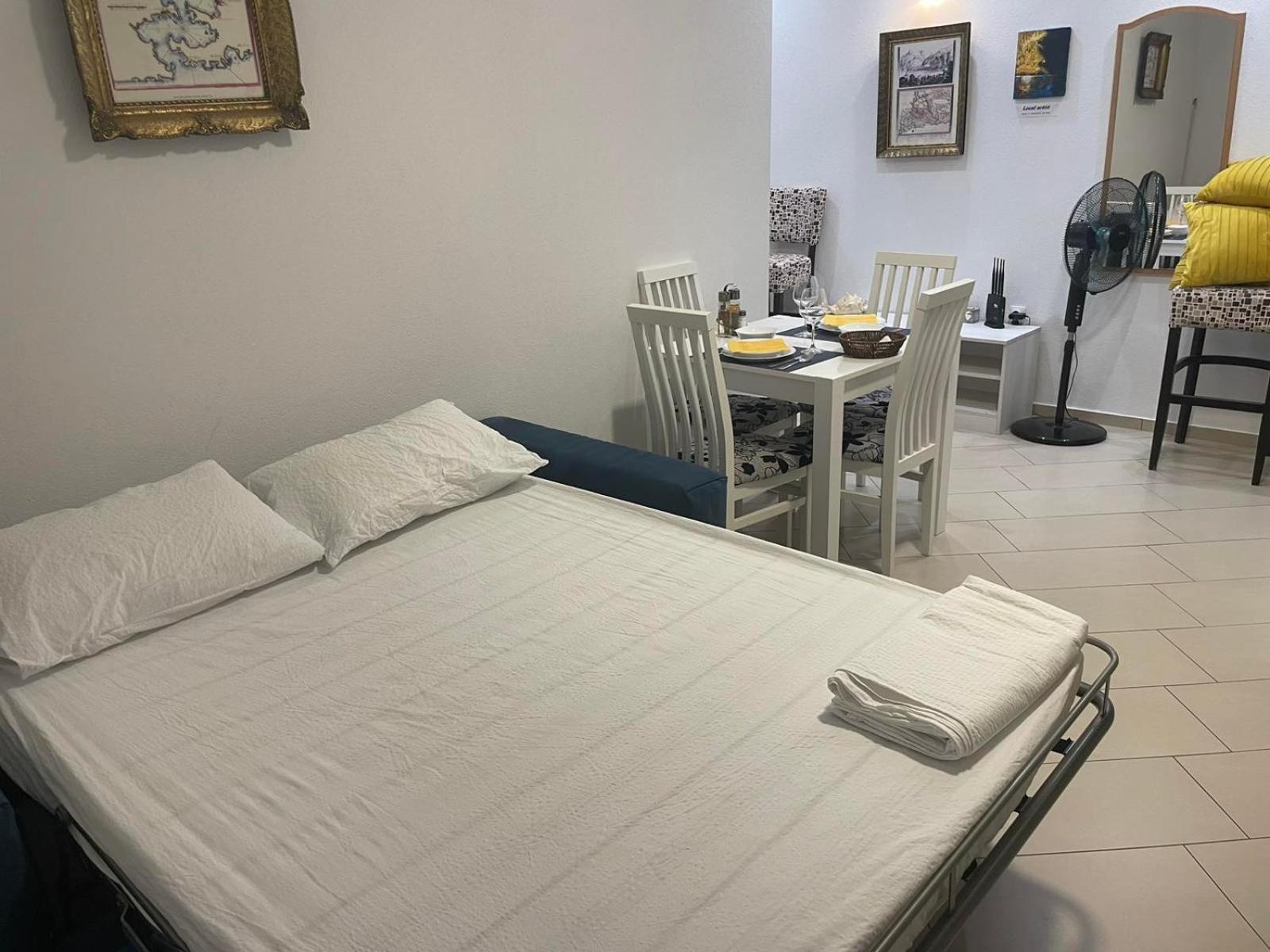 Apartmani Bobo Kotor Eksteriør billede